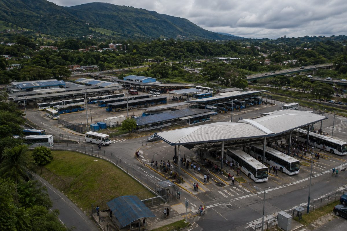 Regional mobility network represented at national program scale in Costa Rica
